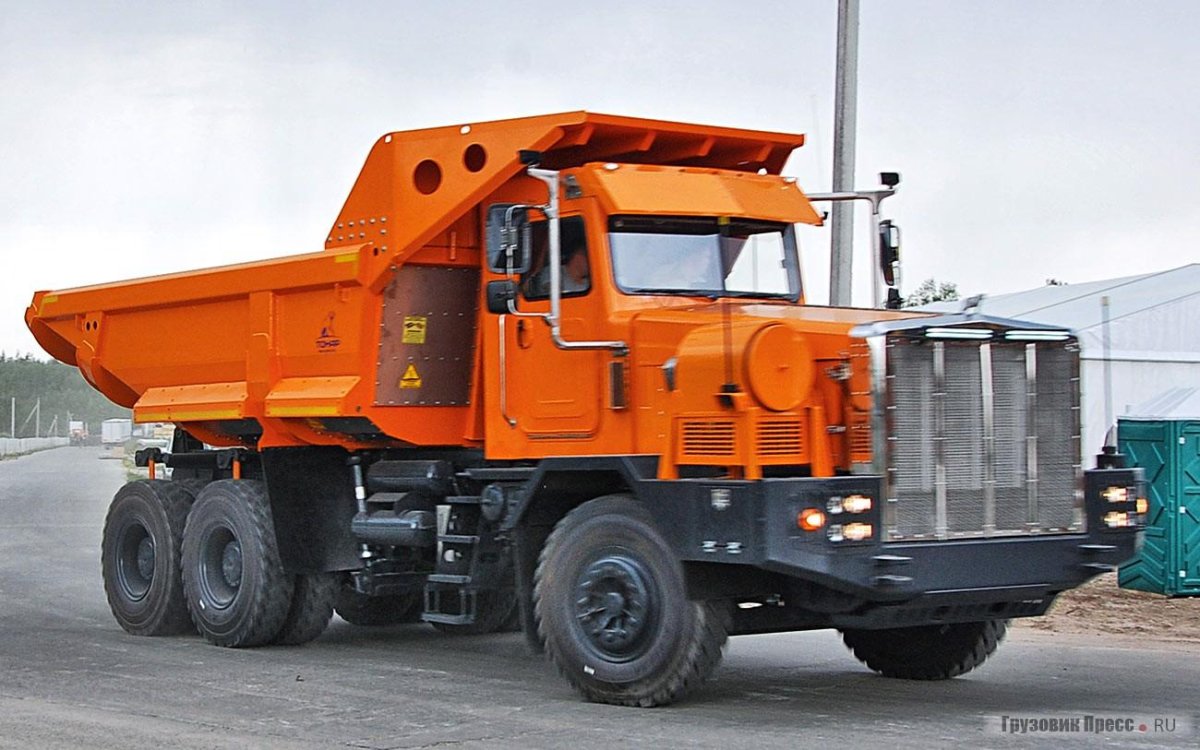 Тонар карьерный самосвал