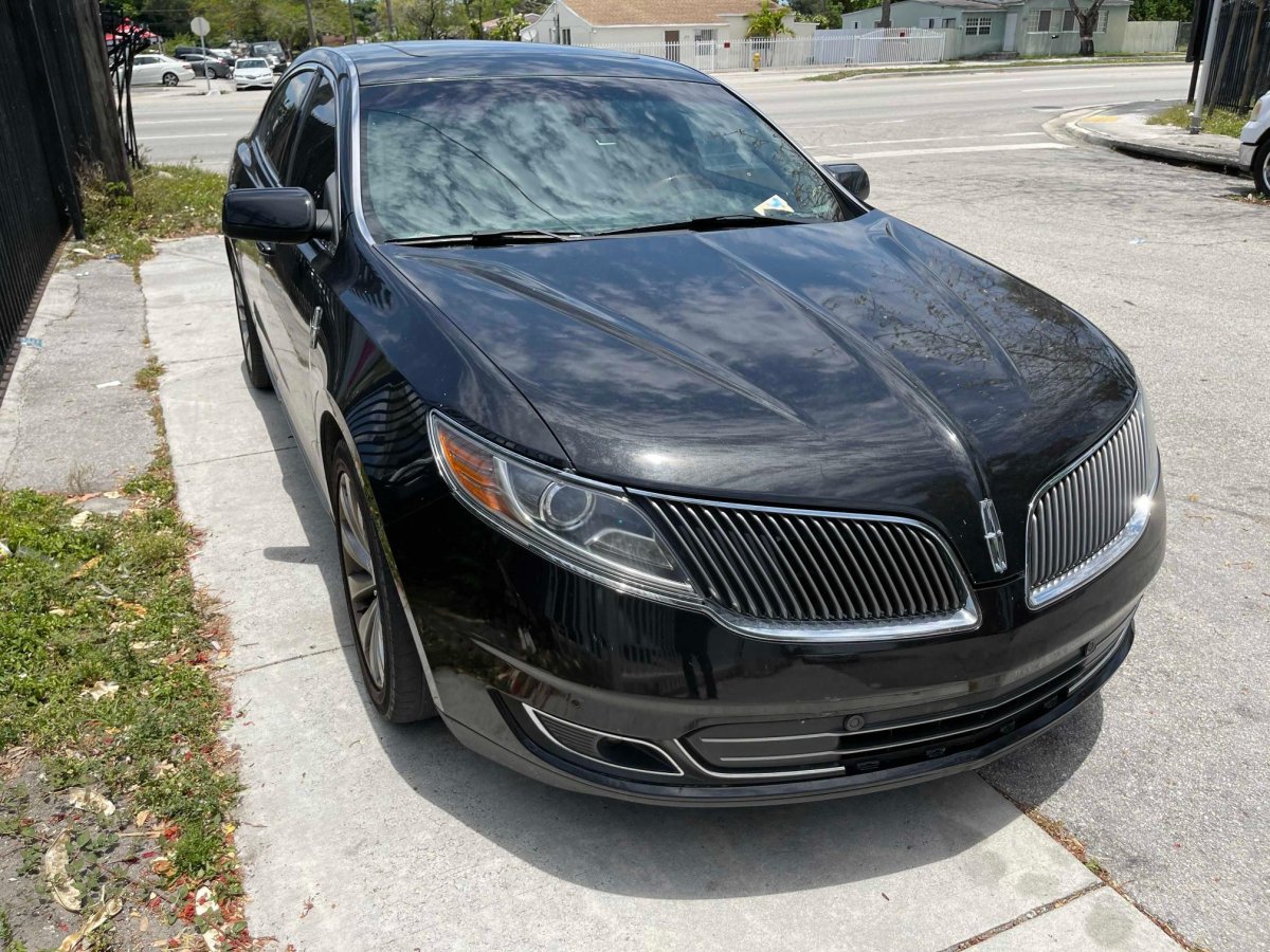 Lincoln MKS 2015 3.7