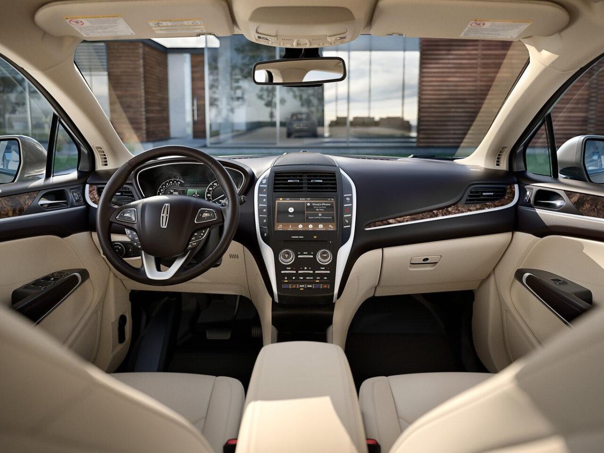 Lincoln MKC 2015