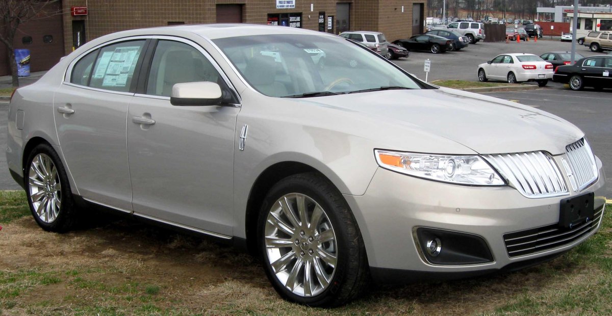 Lincoln MKS 2009