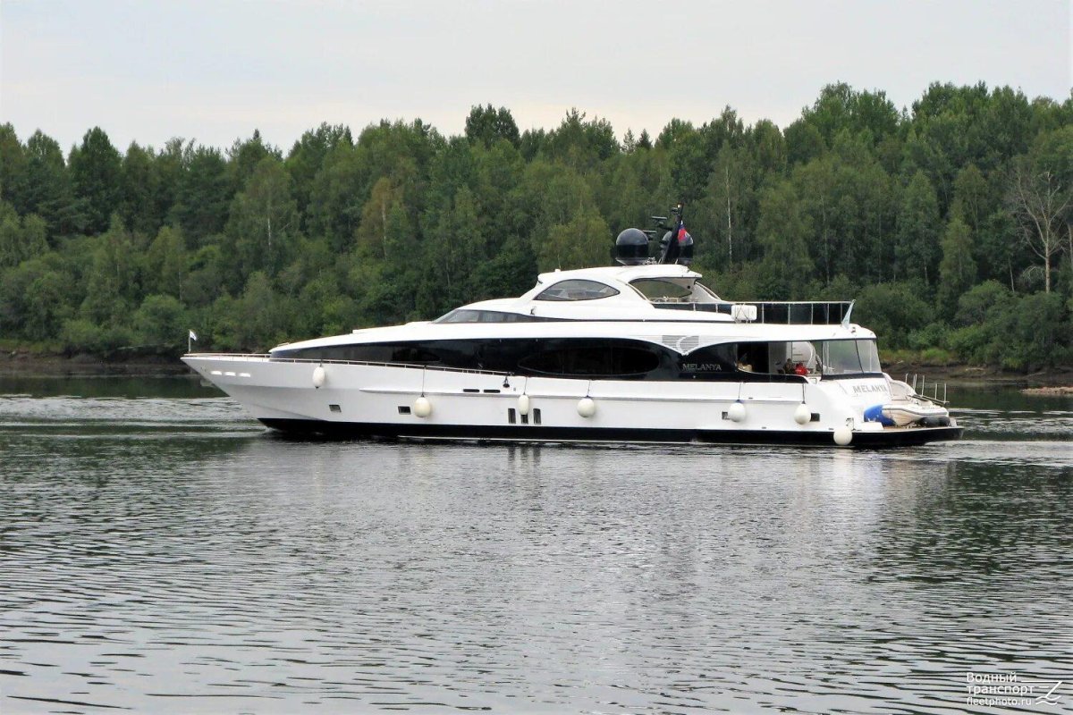 Яхта Melanya