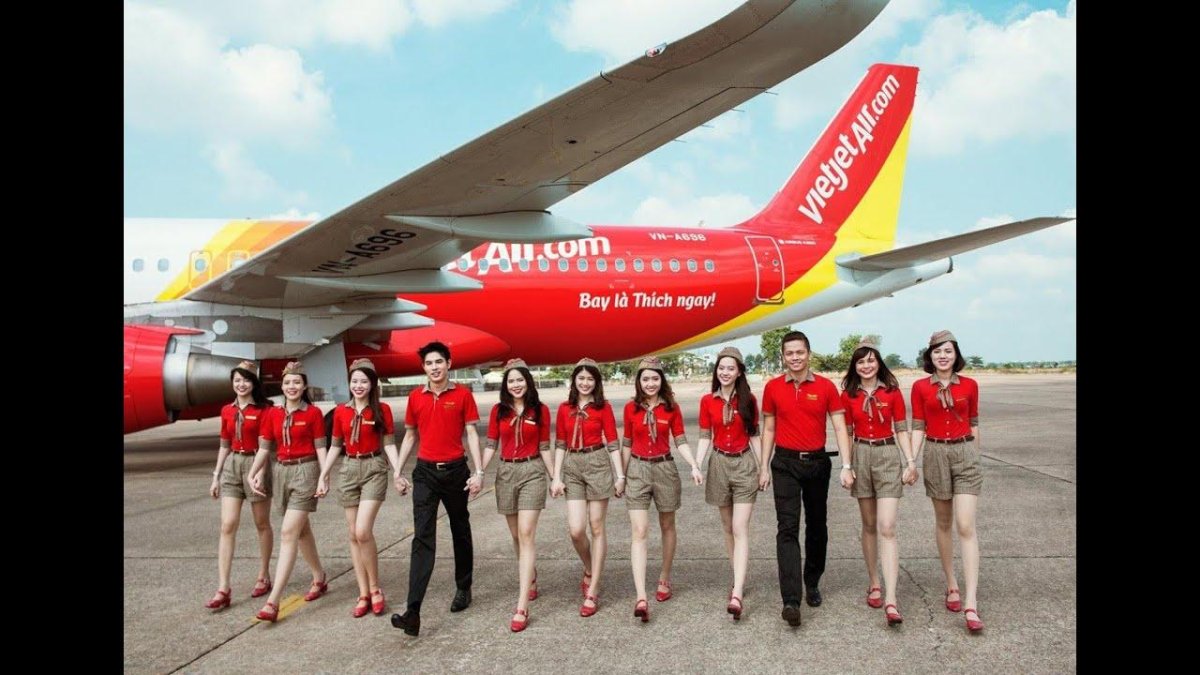 Вьетнам Эрлайнз стюардессы