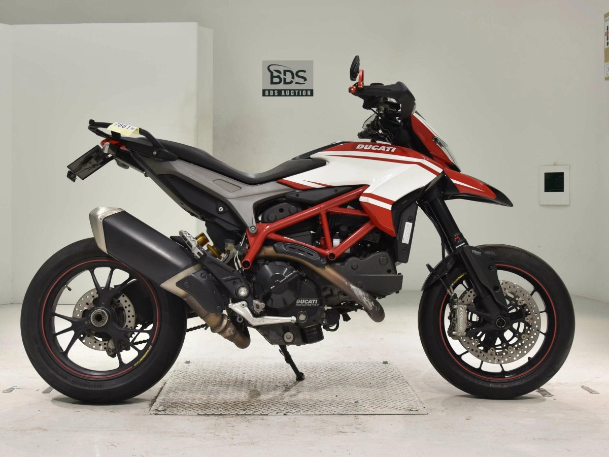Ducati Hypermotard 821 SP SC