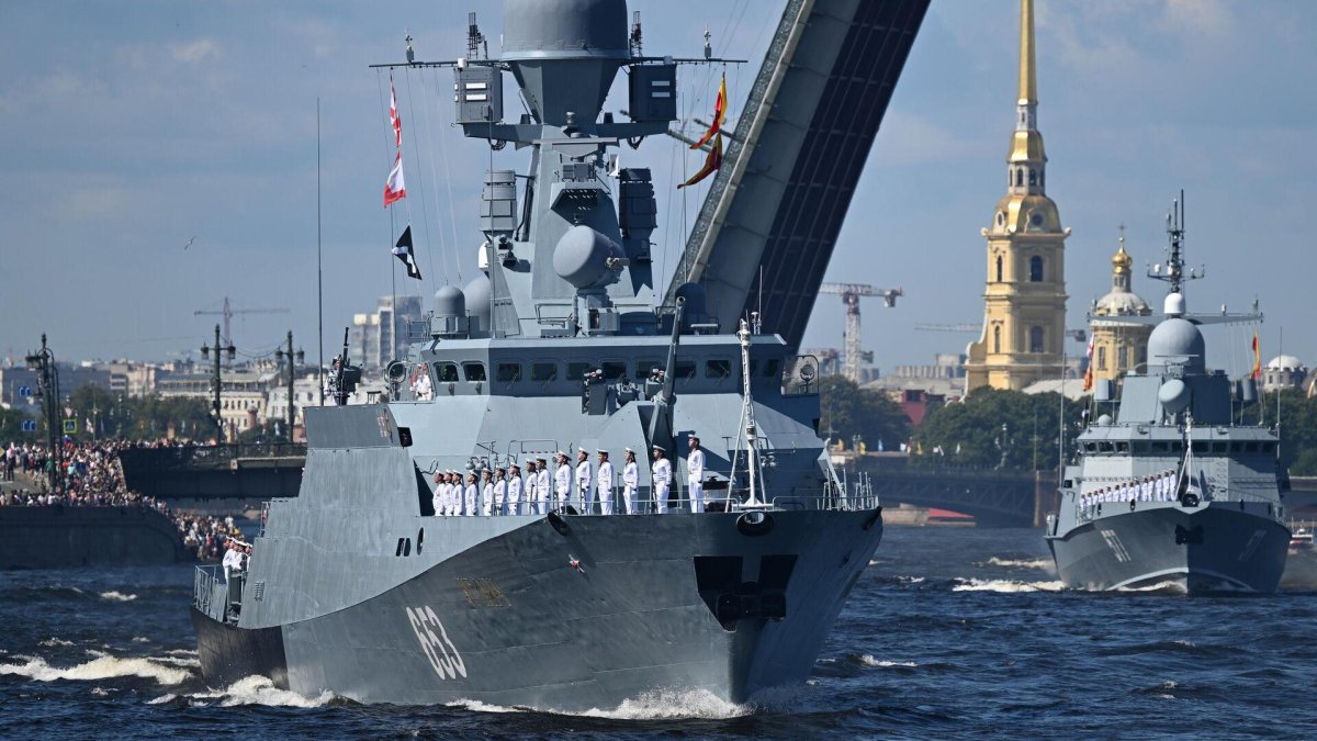 Парад ВМФ В Санкт-Петербурге 2023