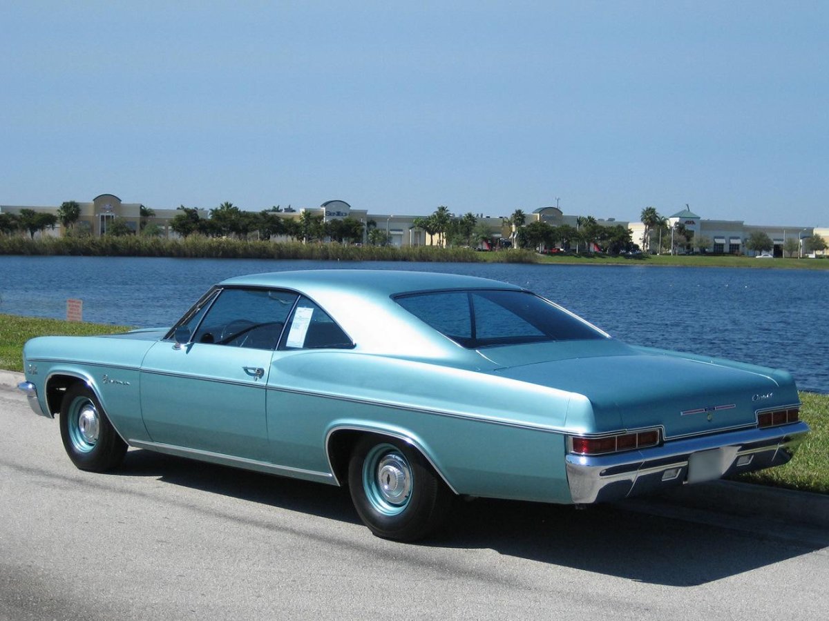 Chevrolet Impala 1966