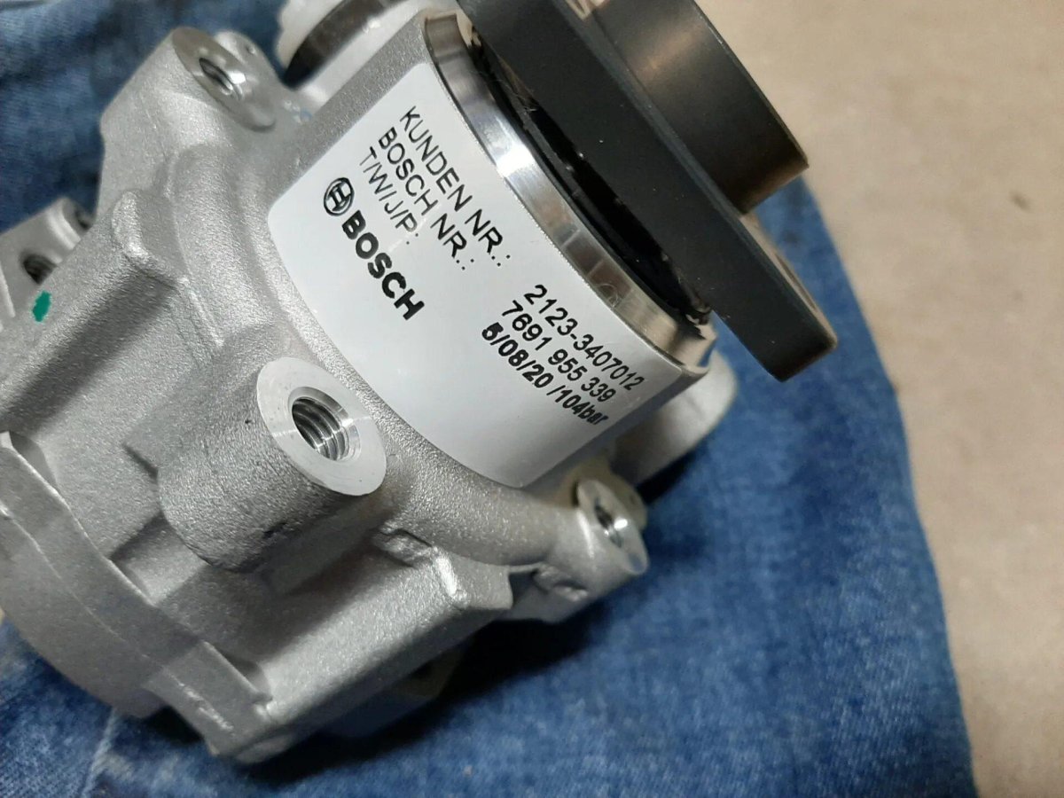 Насос ГУР Шевроле Нива артикул ZF