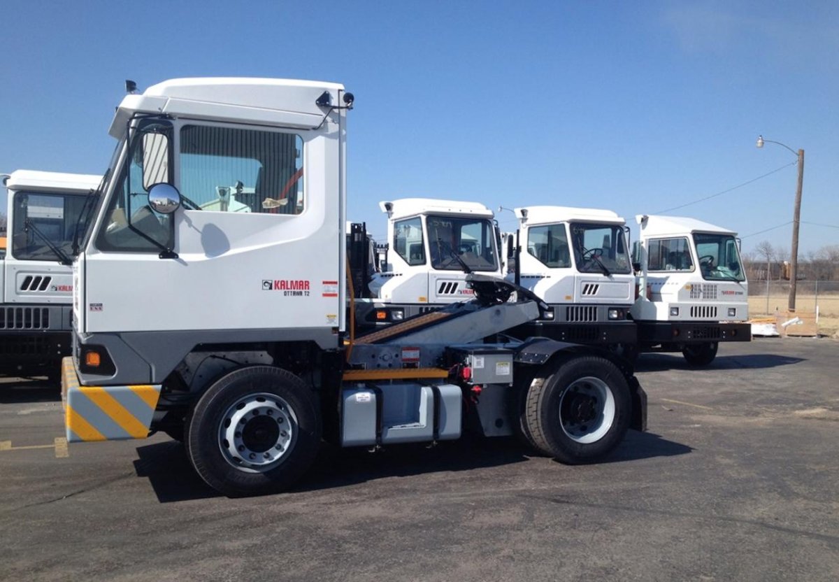 Терминальный тягач Kalmar t2