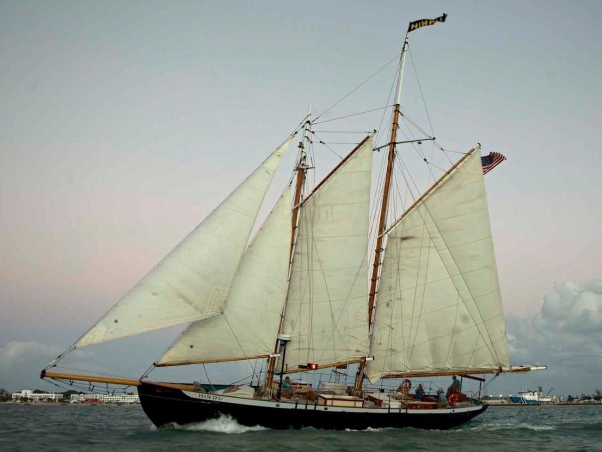 Марсельная гафельная шхуна