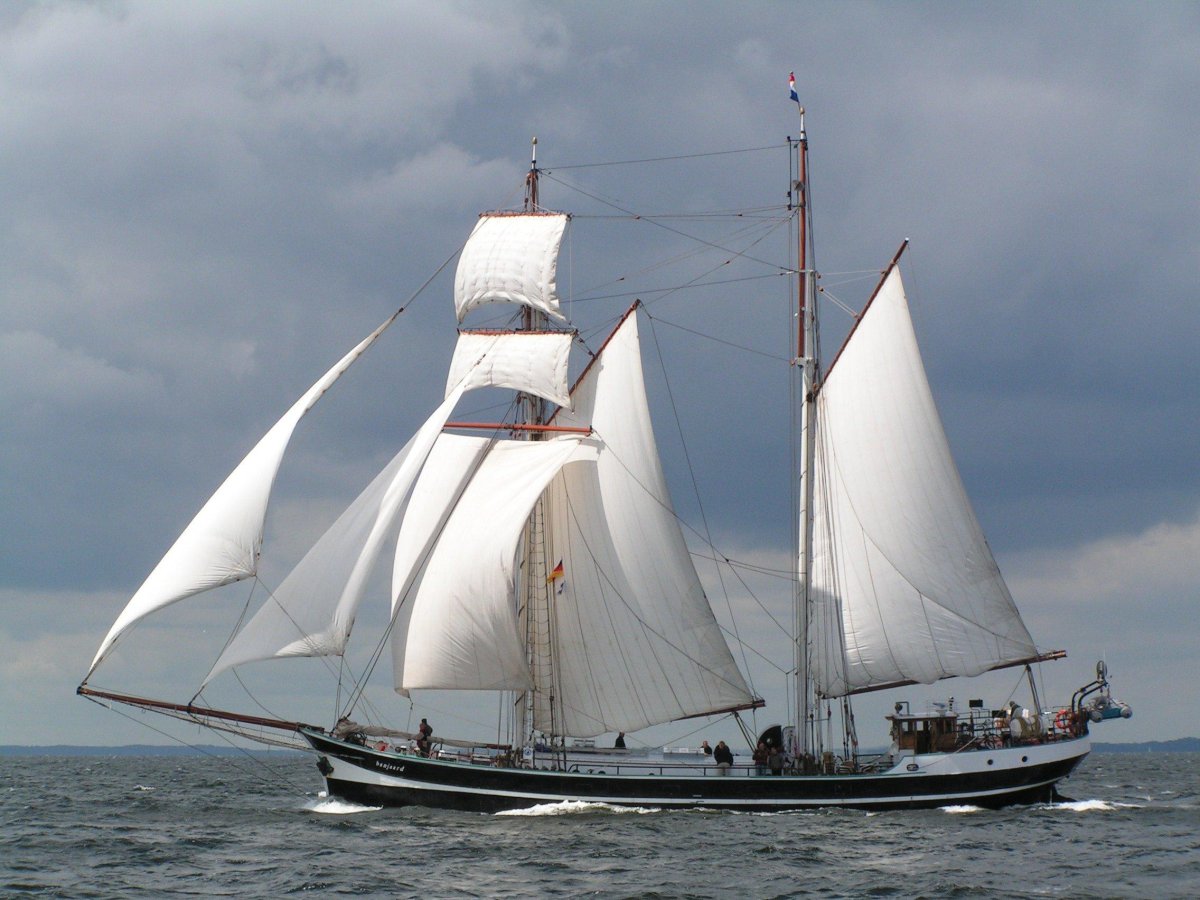 Марсельная гафельная шхуна