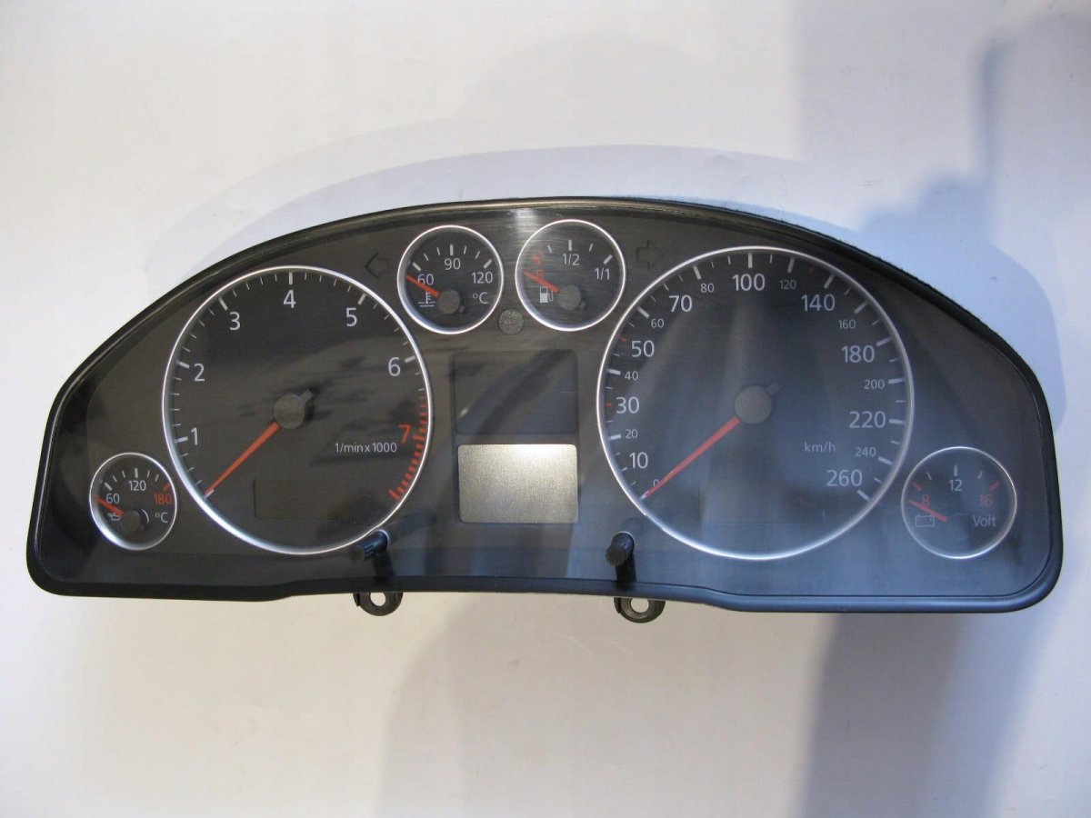 VAG 4b0920933jx панель приборов