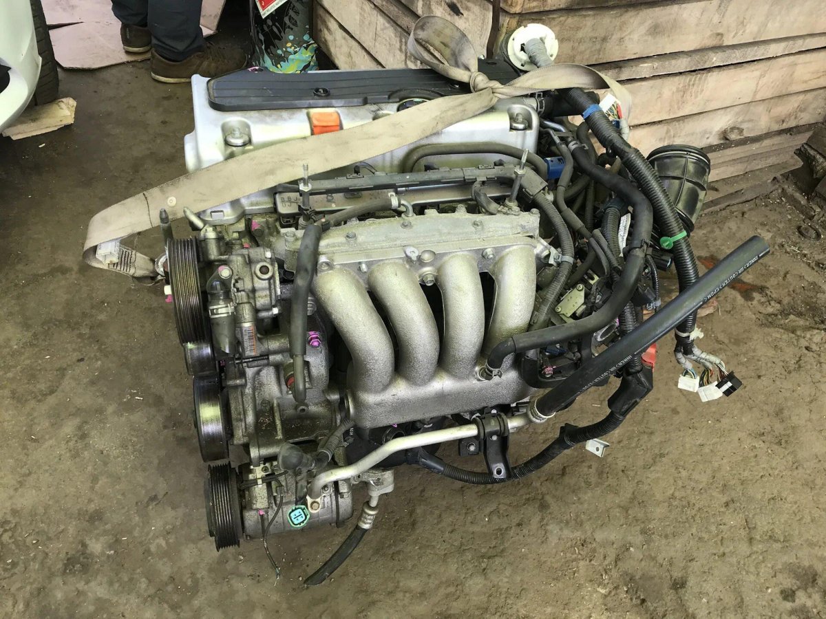 Двигатель Хонда элемент 2.4