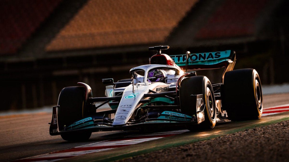 Mercedes Petronas f1 2022