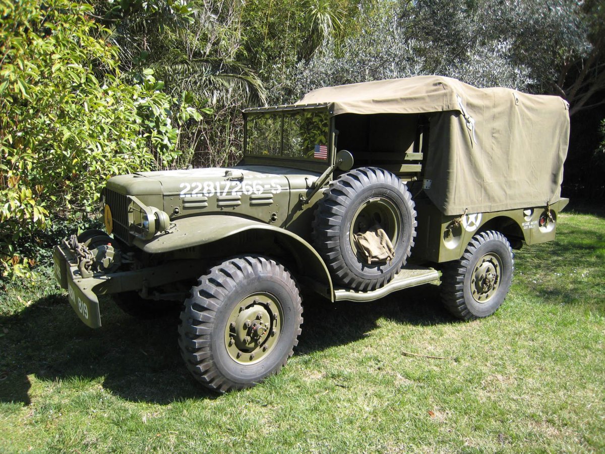 Dodge WC-52