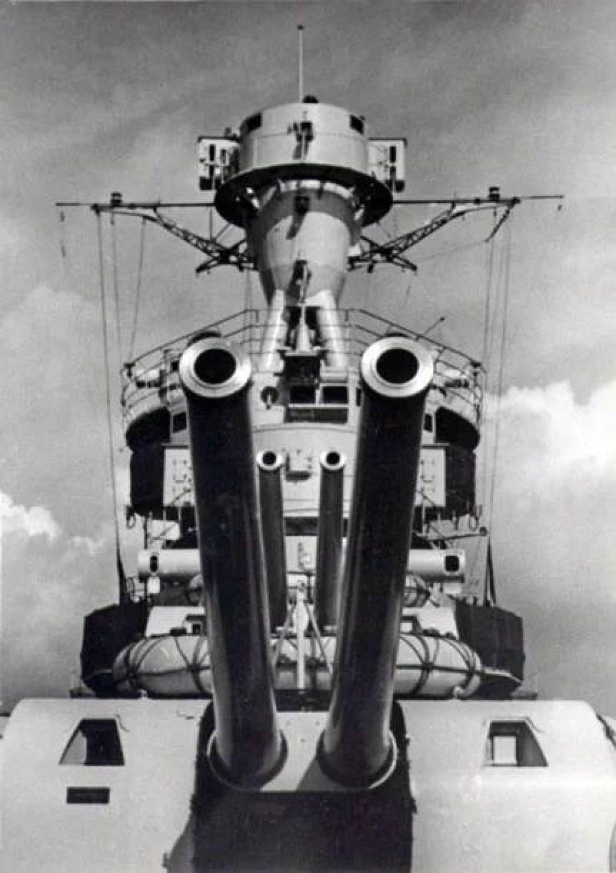 Артиллерийские башни на кораблях