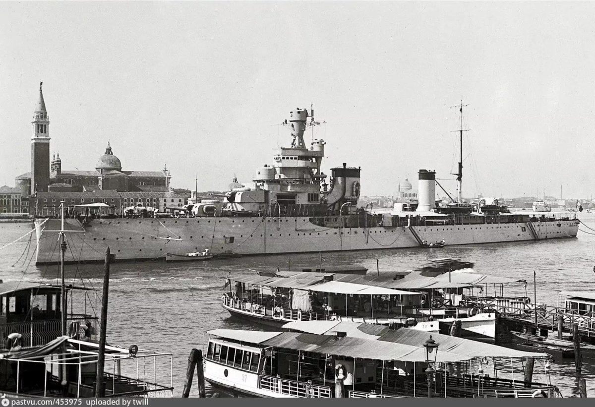 Bartolomeo Colleoni крейсер