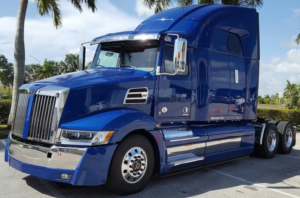 Грузовик Western Star 5700xe