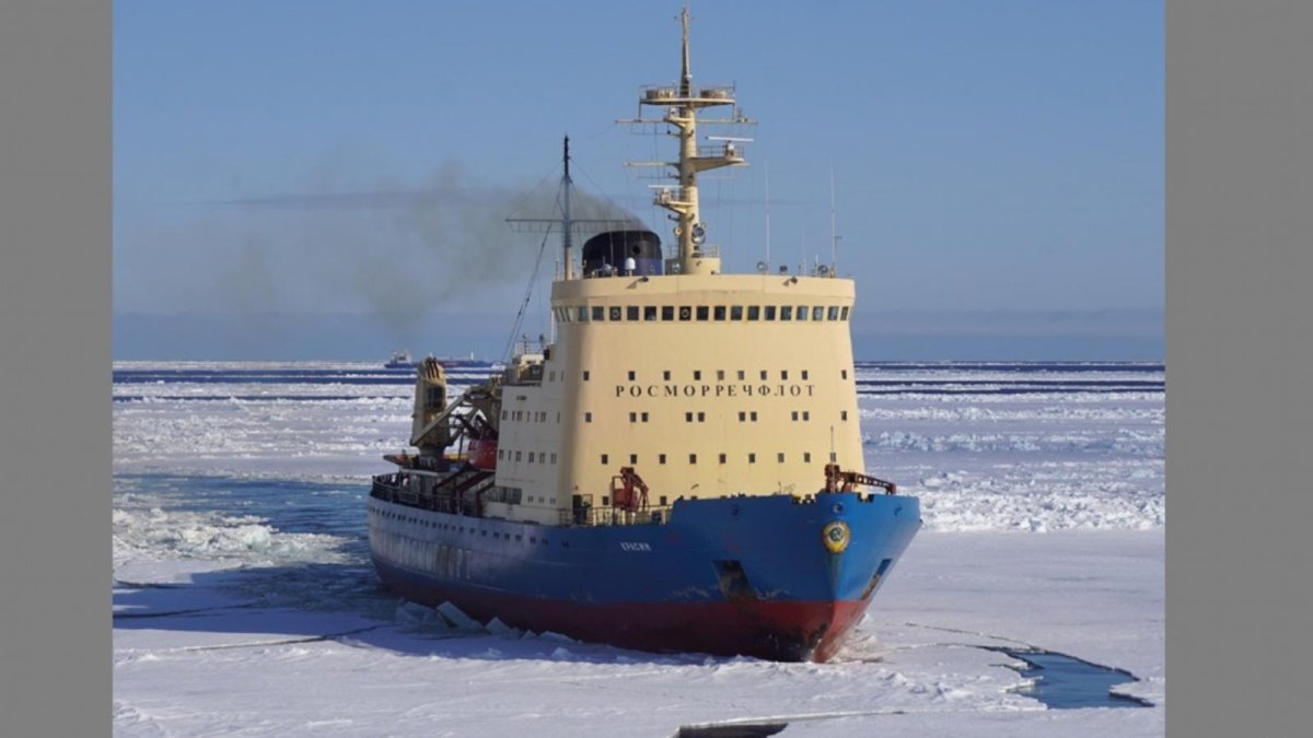 Ледокол Красин Мурманск