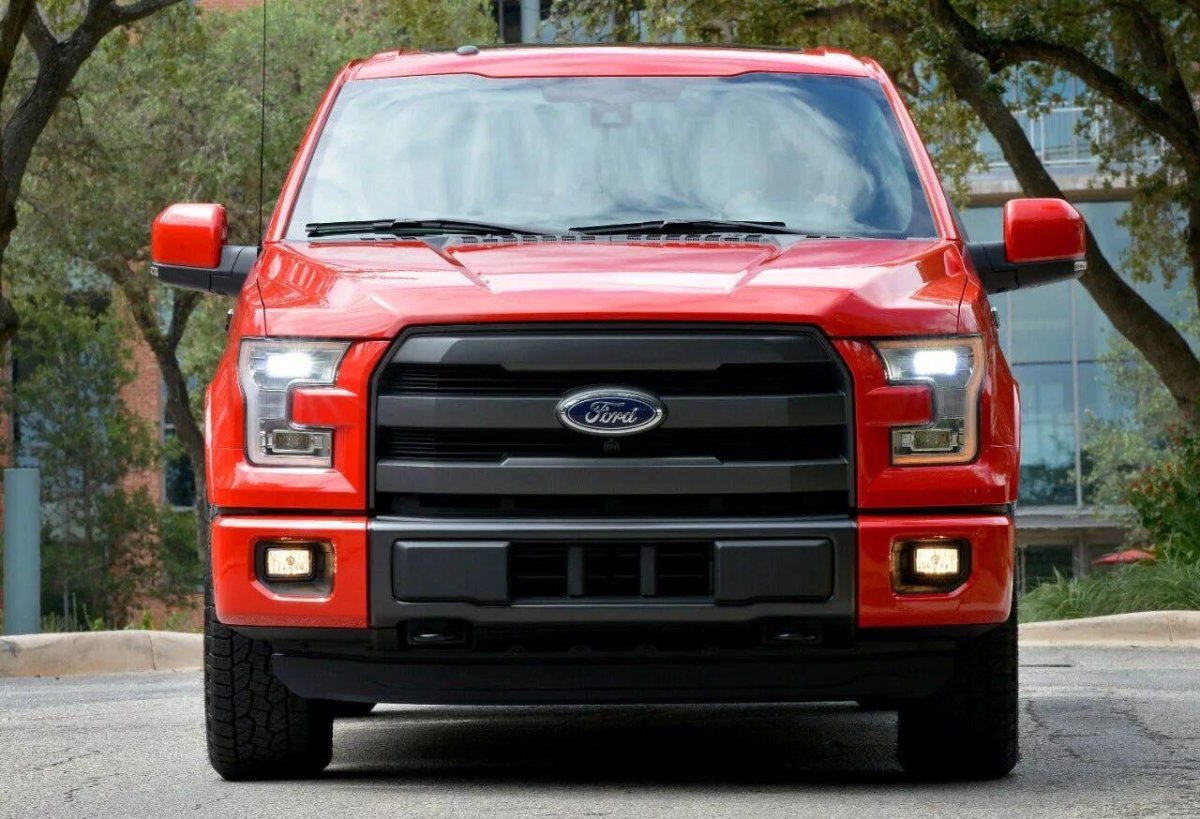 Ford f150 красный