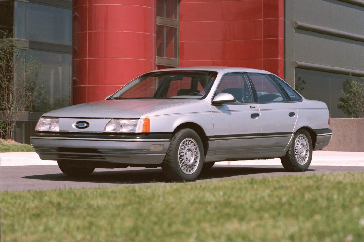 Ford Taurus 1986