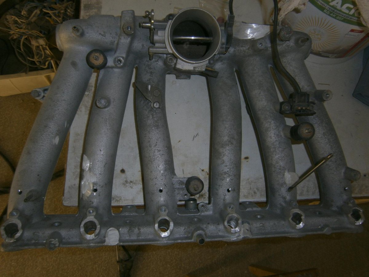 Впускной коллектор м103