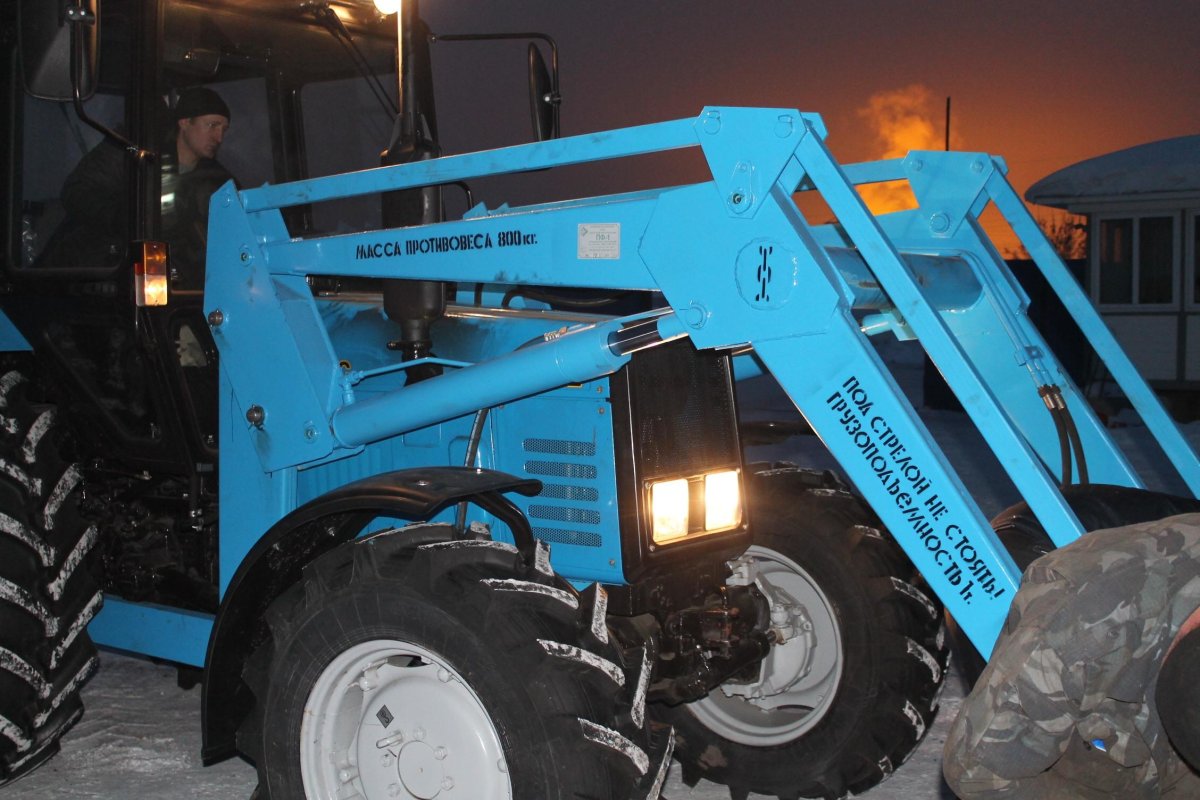 Погрузчик фронтальный ПФ-1