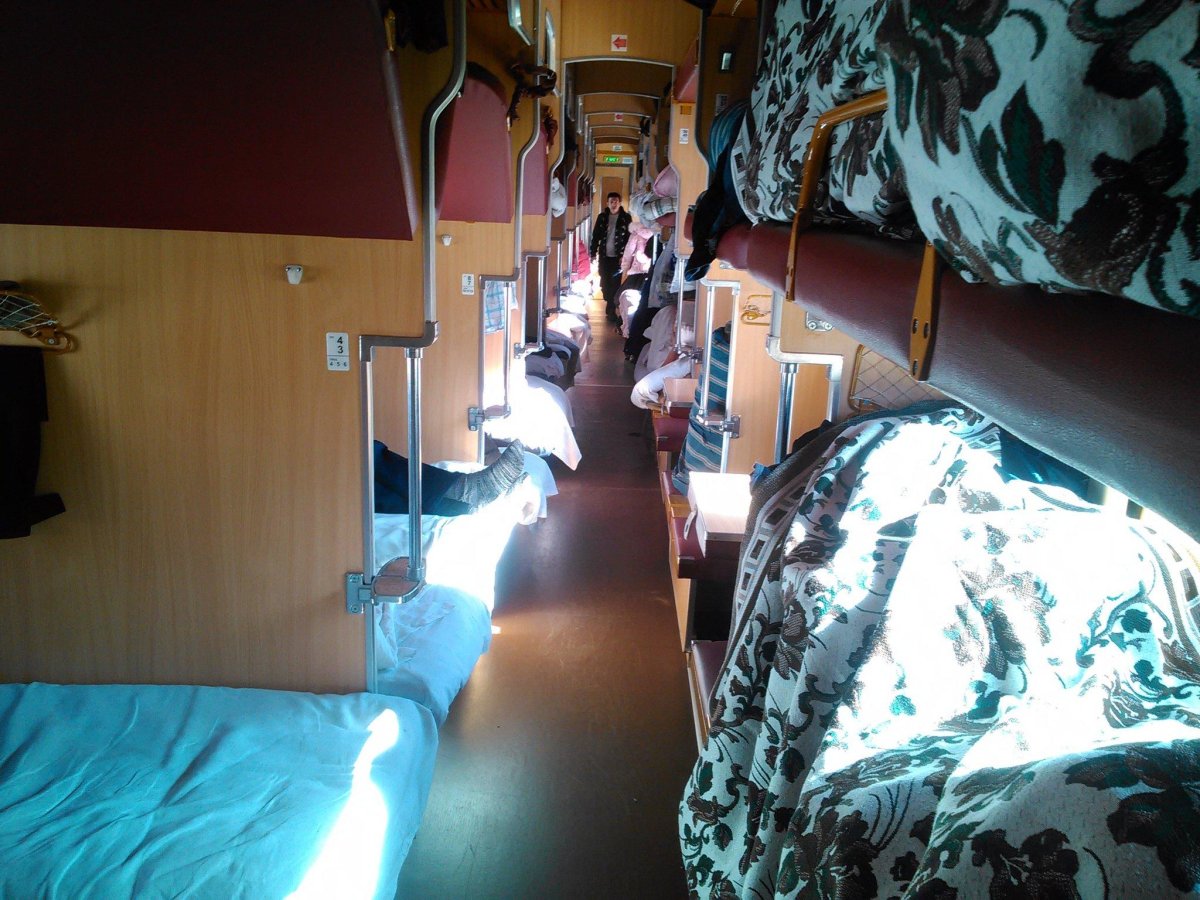 61-4447 Вагон пассажирский плацкартный