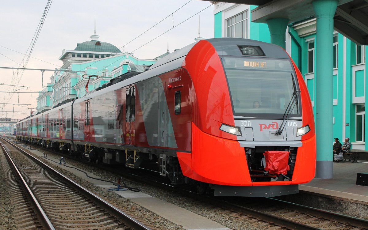 Электропоезд Ласточка эс1п