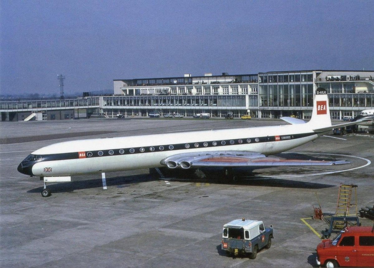 Де Хэвилленд самолет Комета