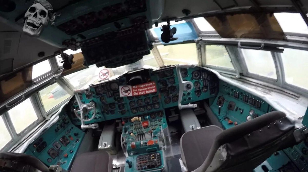 Ил-62 кабина