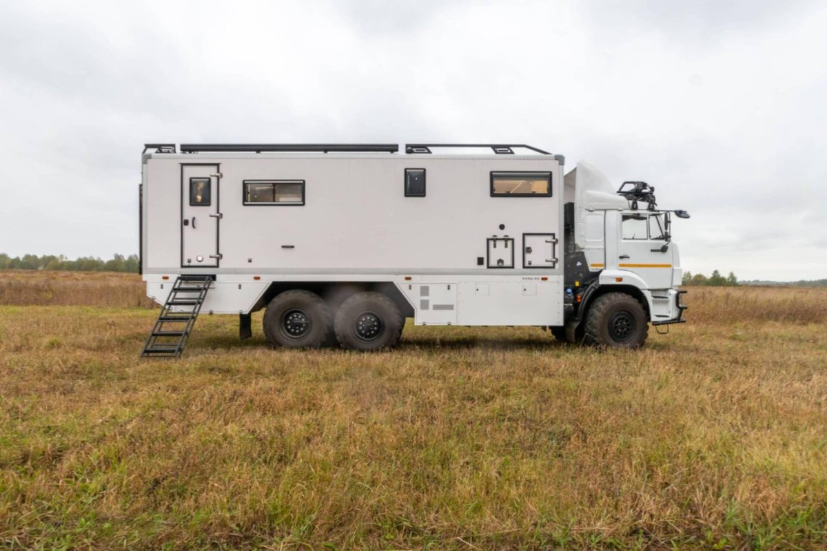 КАМАЗ 4326 автодом