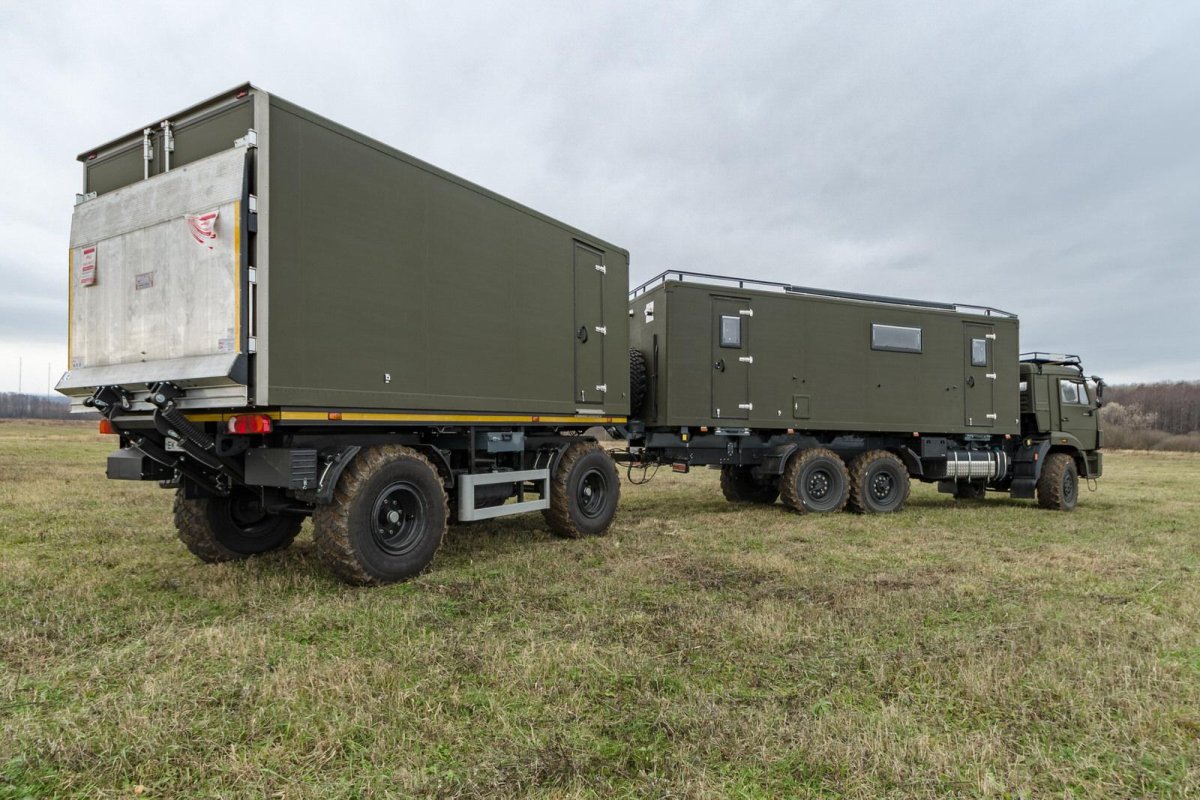 КАМАЗ автодом 43118 с прицепом