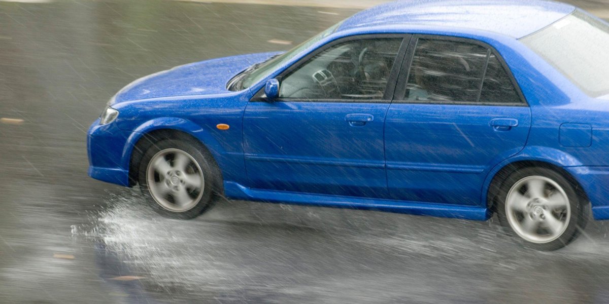 Лужи оттепель