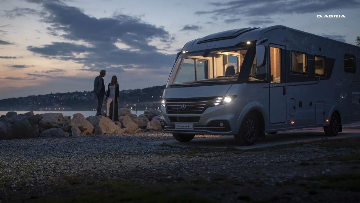 Дом на колесах Adria