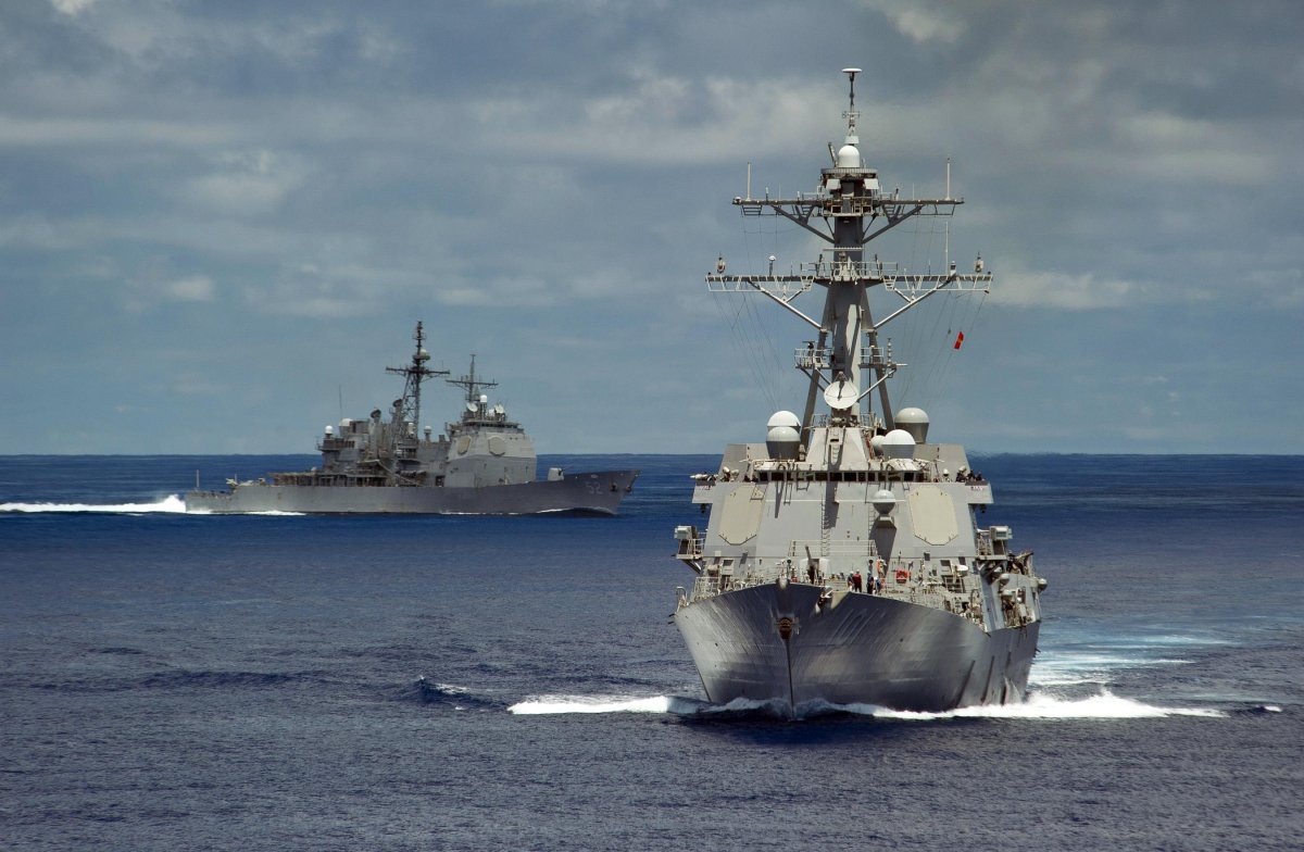 Арли Берк эсминец