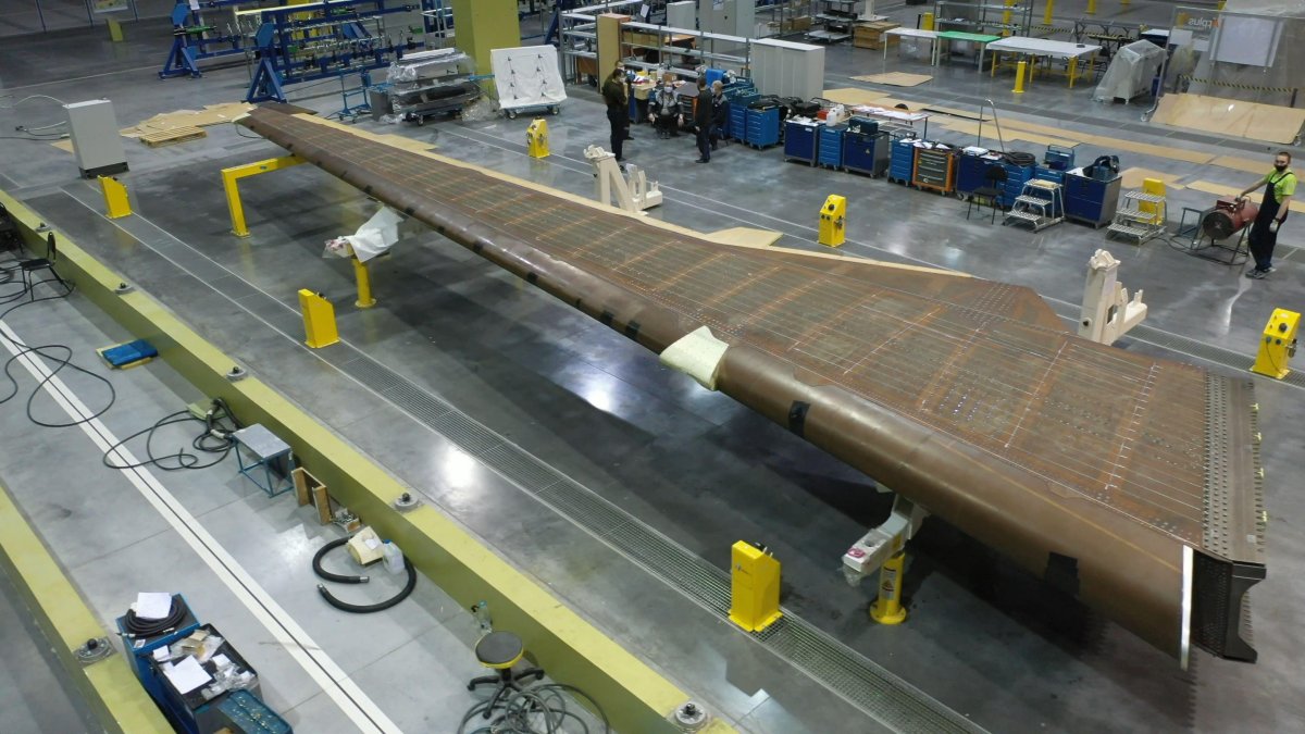 Крыло МС-21 АЭРОКОМПОЗИТ