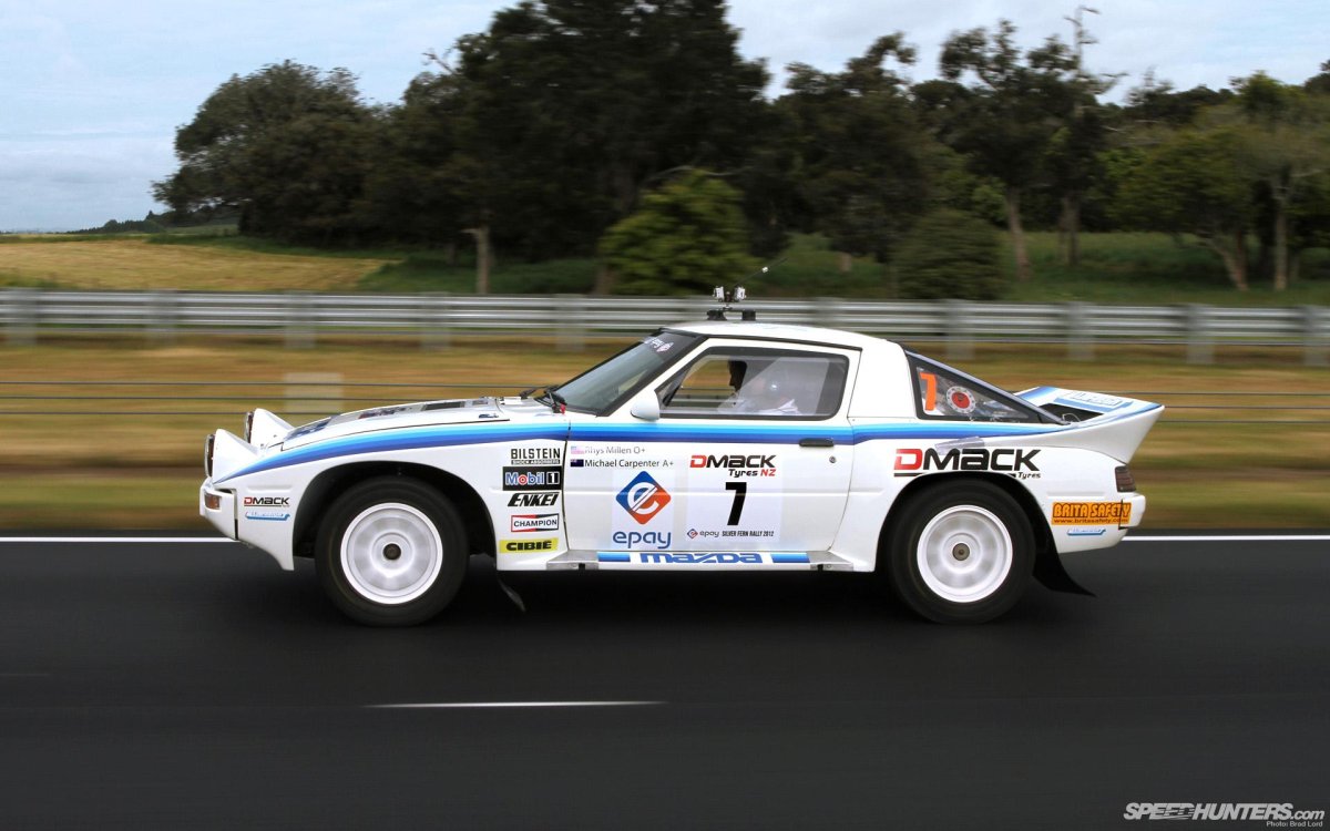Mazda RX-7 Group b