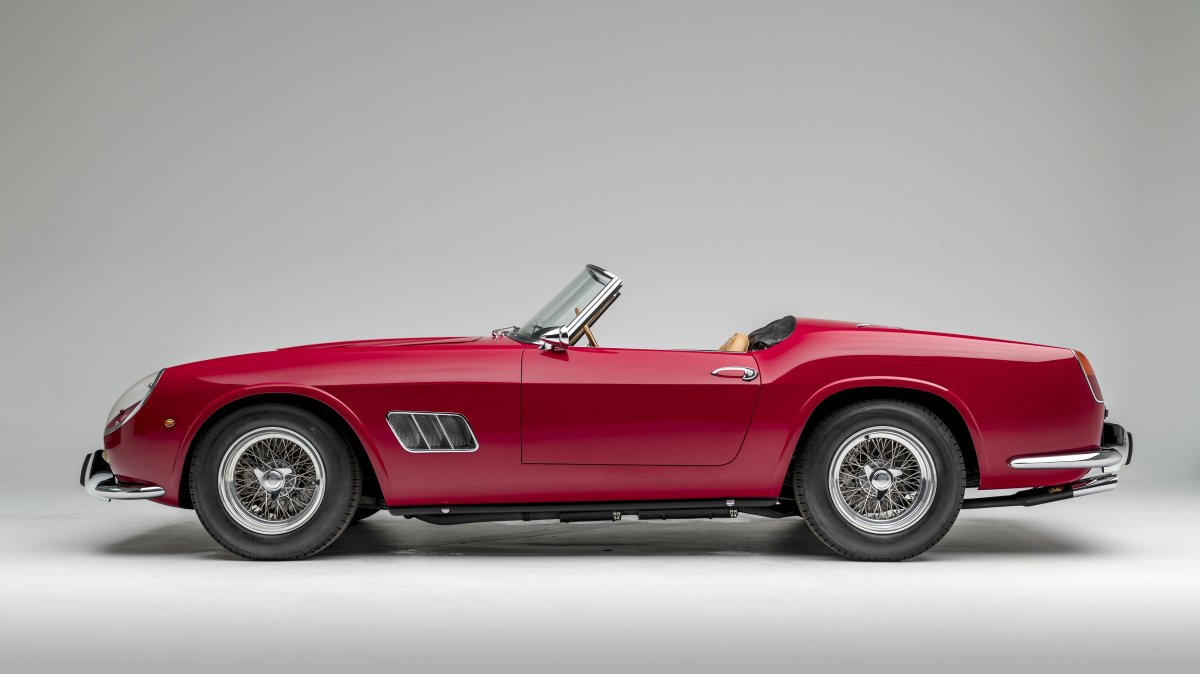 Ferrari 250 California салон