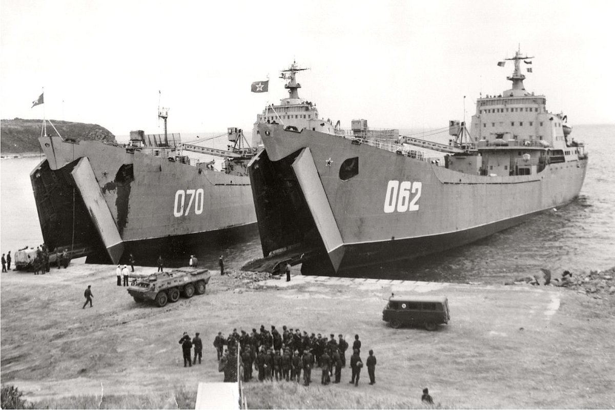 БДК Александр торцев