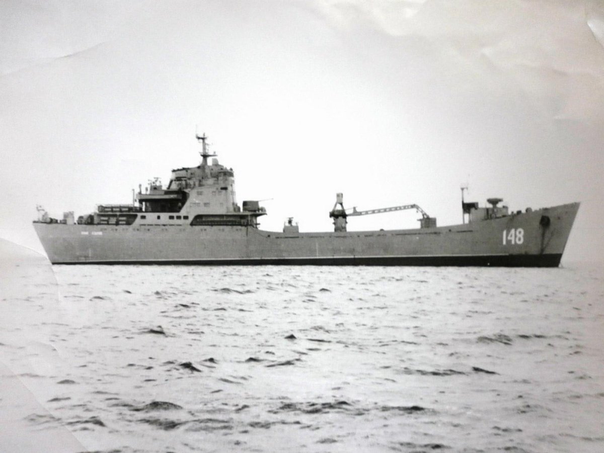 БДК Илья Азаров