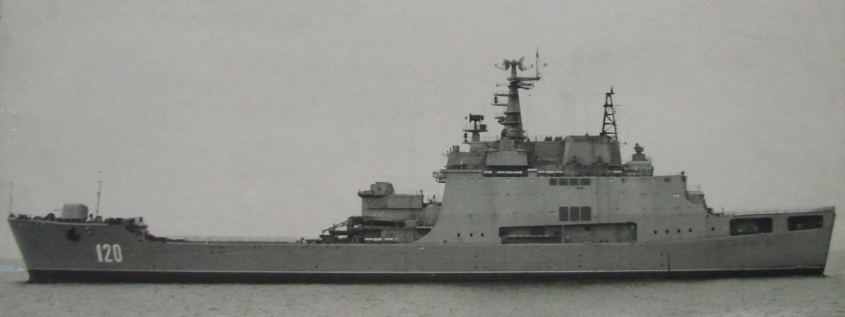 БДК проекта 1174 Иван Рогов