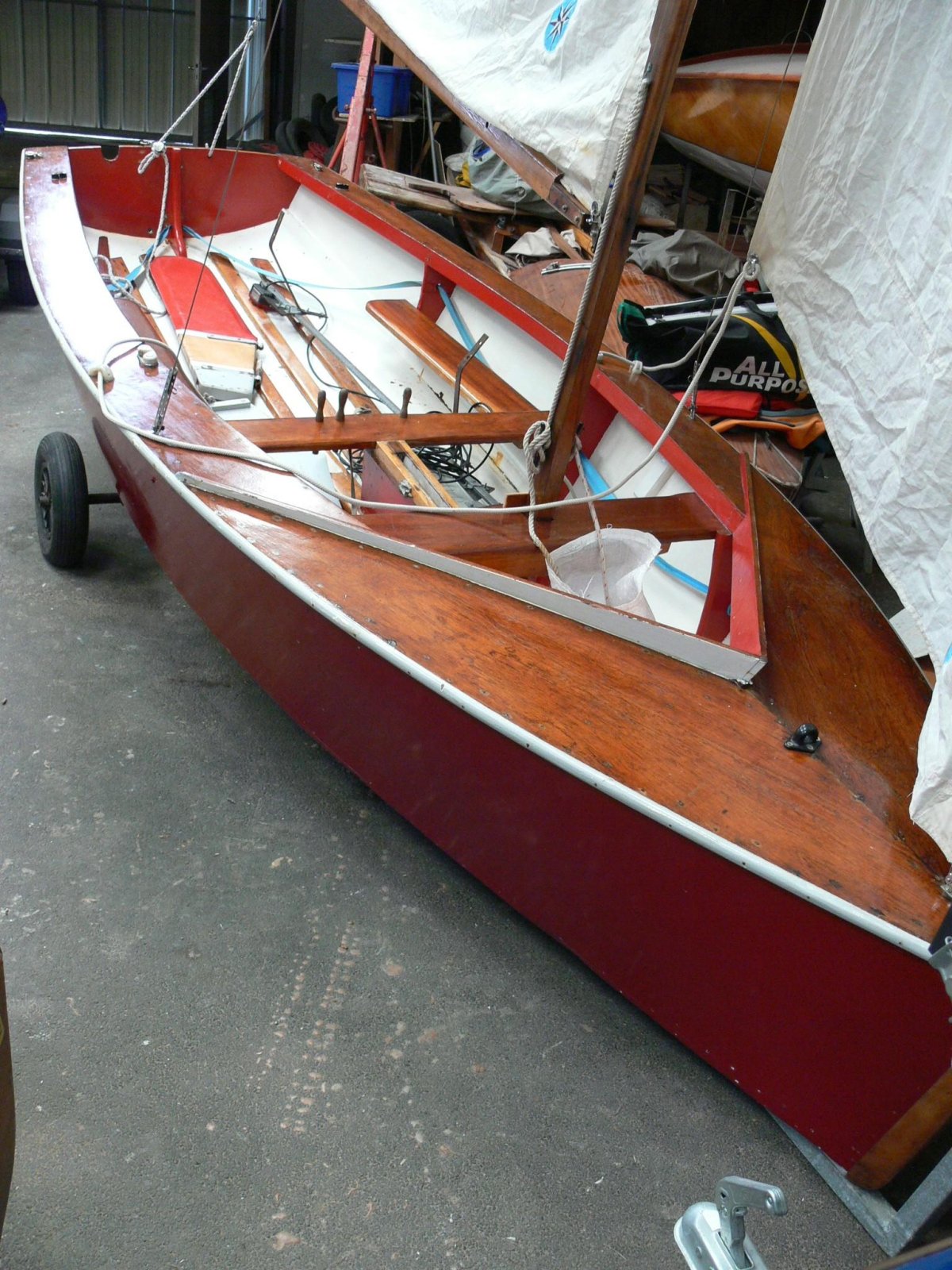 Швертбот Ворьен