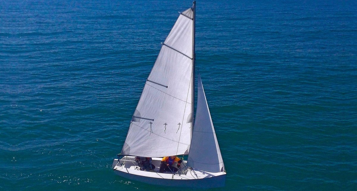 Швертбот Скат т2