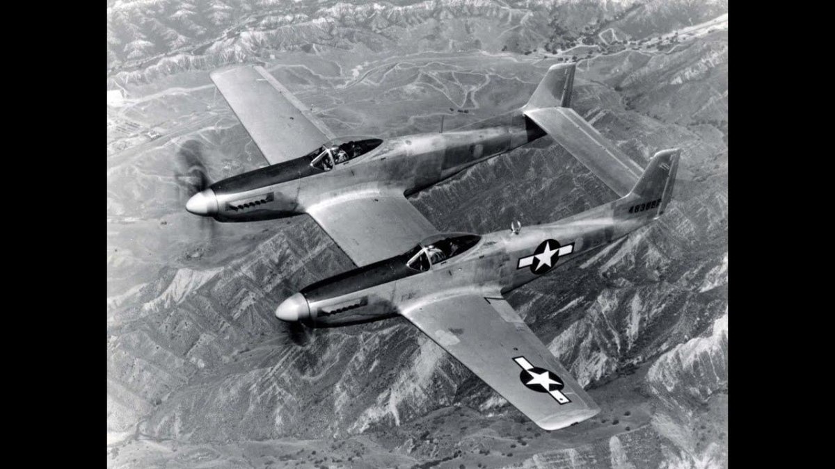 North American f-82 Twin Mustang