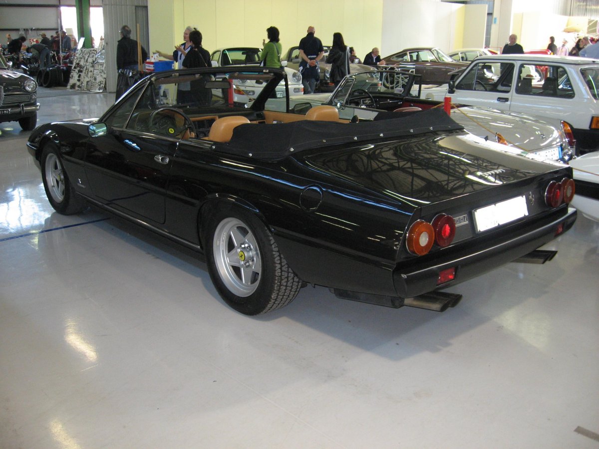 Ferrari 400