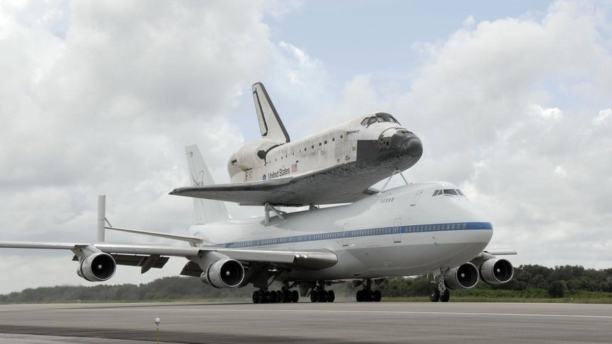 Космический шаттл Боинг 747