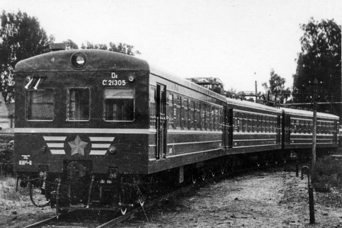 Первая электричка СССР ср3