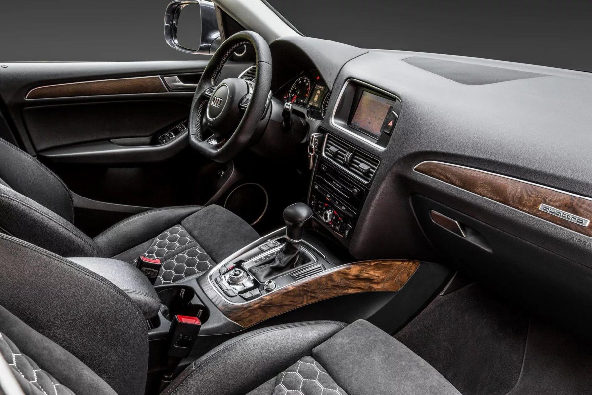 Audi q5 салон алькантара