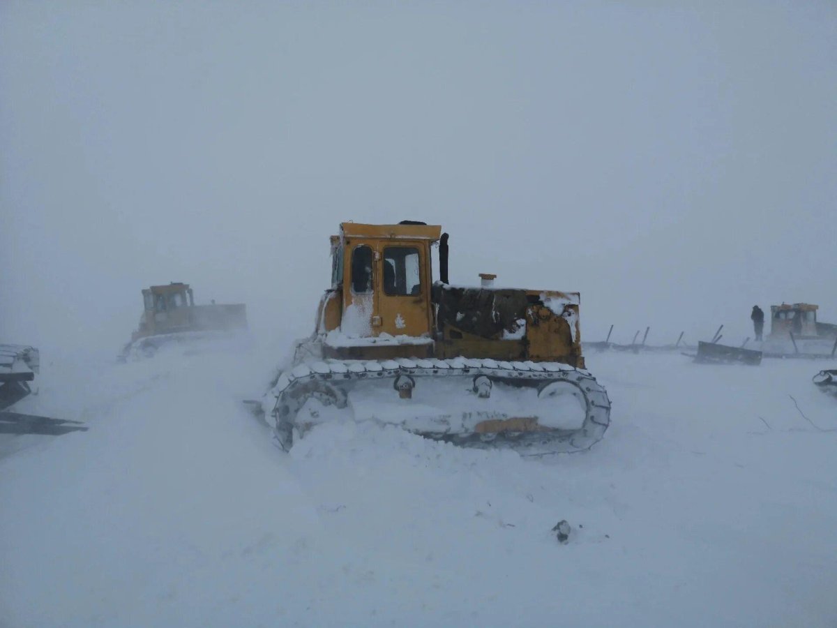 Трактор к700 для зимника