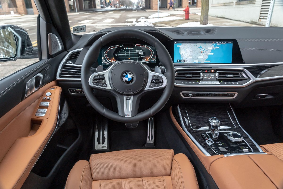 BMW x7 2020 салон