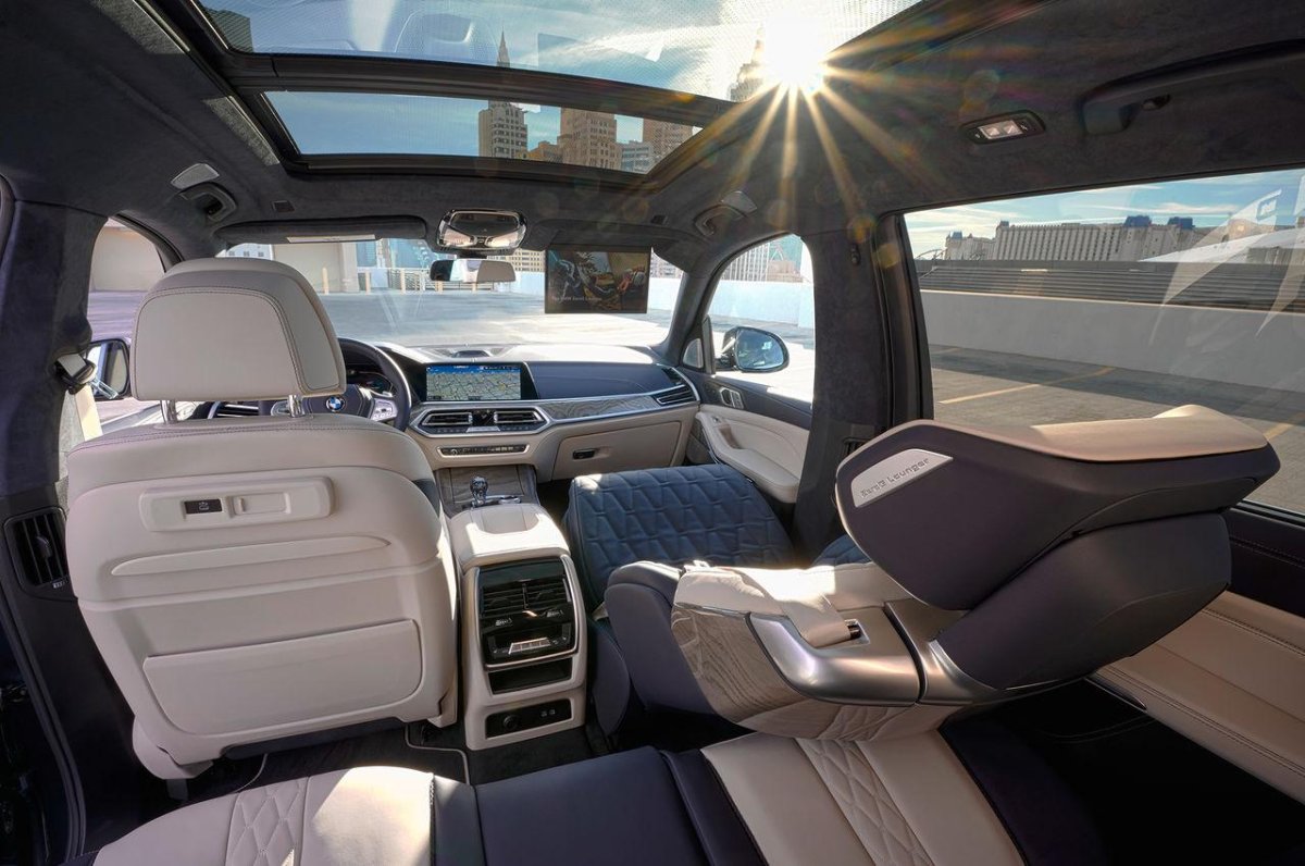 BMW x7 Interior